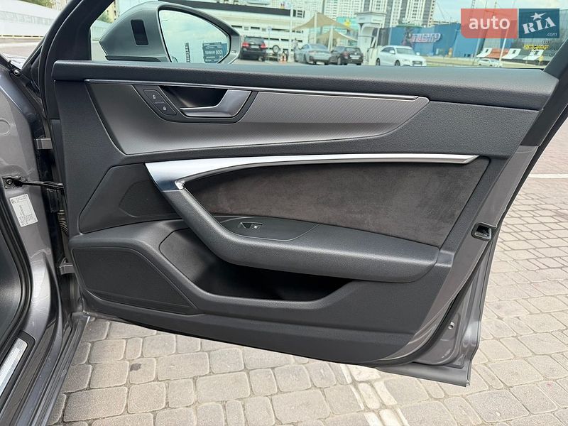 Седан Audi A6 2018 в Киеве