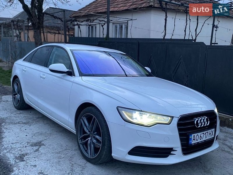 Седан Audi A6 2012 в Ужгороді