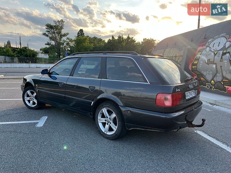 Універсал Audi A6 1996 в Києві