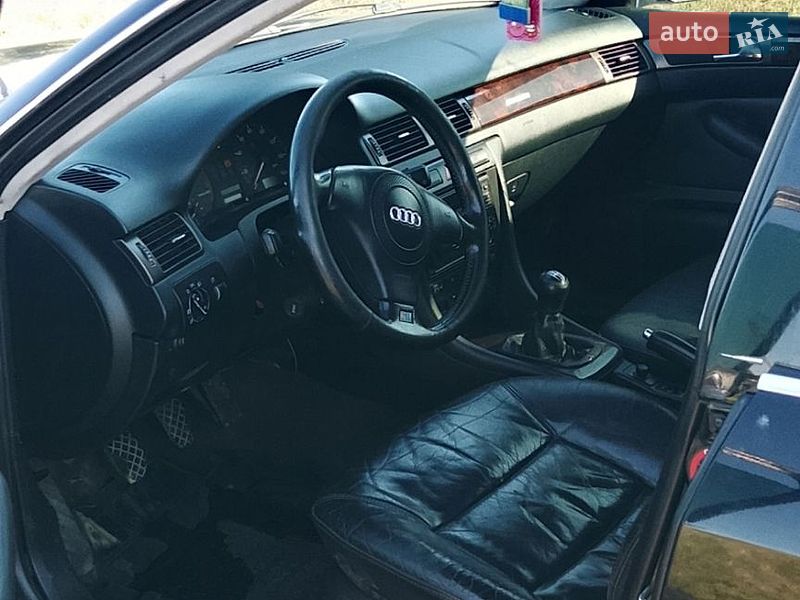 Седан Audi A6 1998 в Вашковцах