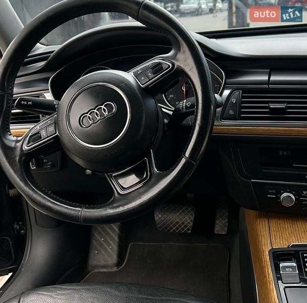 Седан Audi A6 2012 в Чернівцях