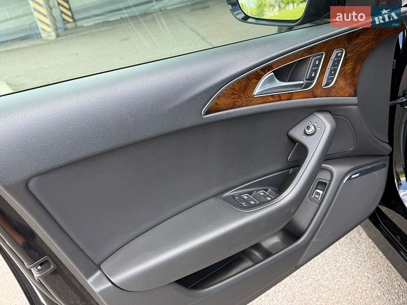 Седан Audi A6 2016 в Киеве