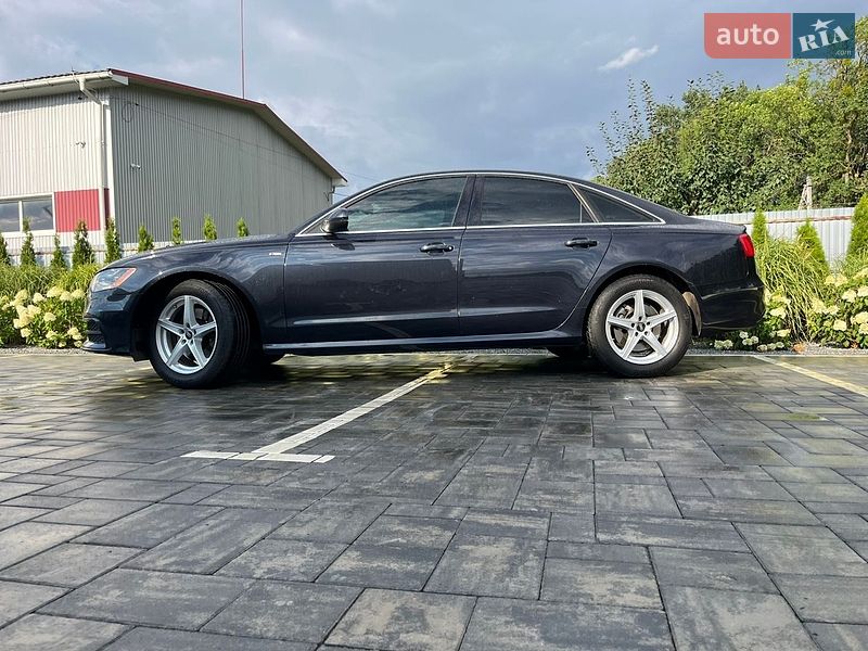 Седан Audi A6 2013 в Луцке