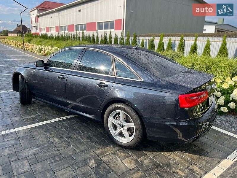 Седан Audi A6 2013 в Луцке