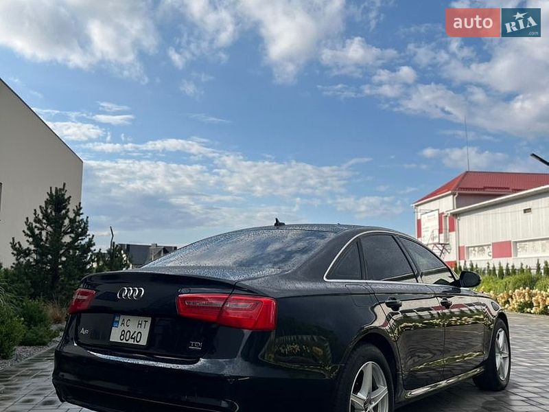 Седан Audi A6 2013 в Луцке