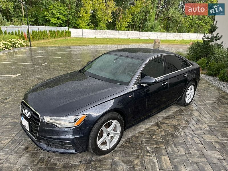 Седан Audi A6 2013 в Луцке