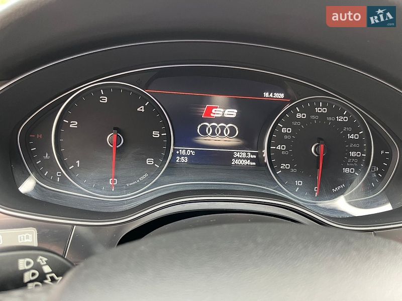 Седан Audi A6 2013 в Луцке