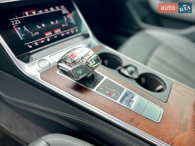 Седан Audi A6 2019 в Киеве
