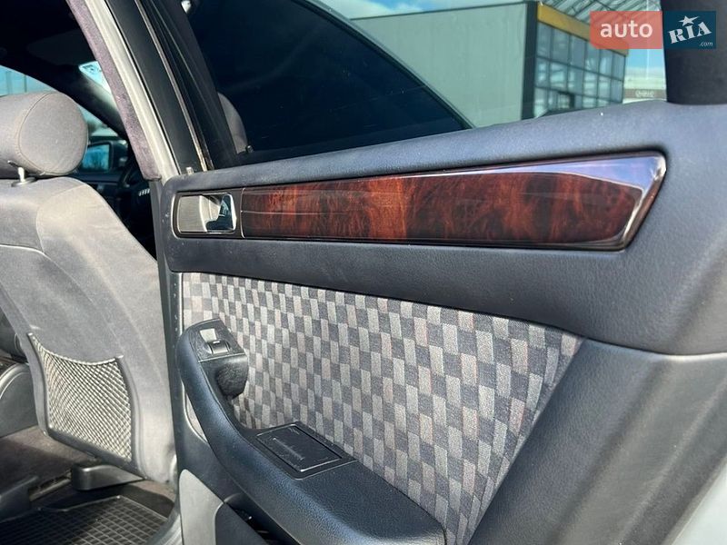 Седан Audi A6 1998 в Болграді