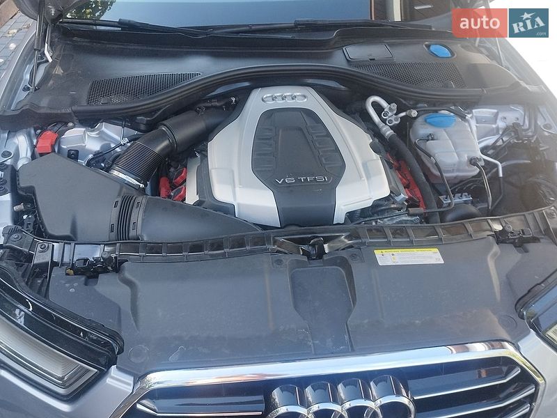 Седан Audi A6 2018 в Нововолинську