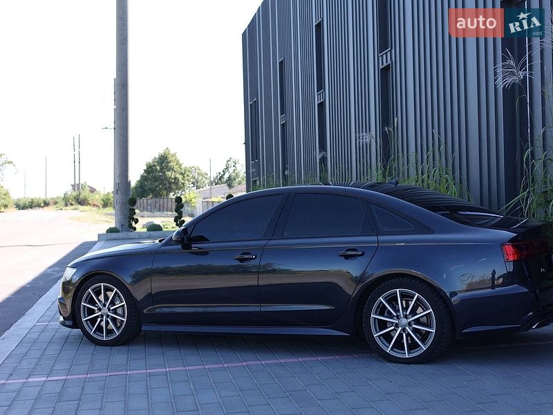 Седан Audi A6 2015 в Первомайську