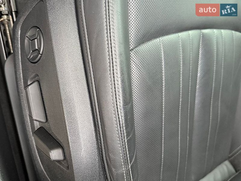 Седан Audi A6 2019 в Черновцах