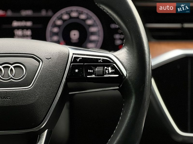 Седан Audi A6 2018 в Львові