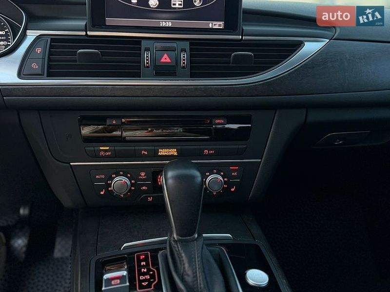 Седан Audi A6 2017 в Киеве