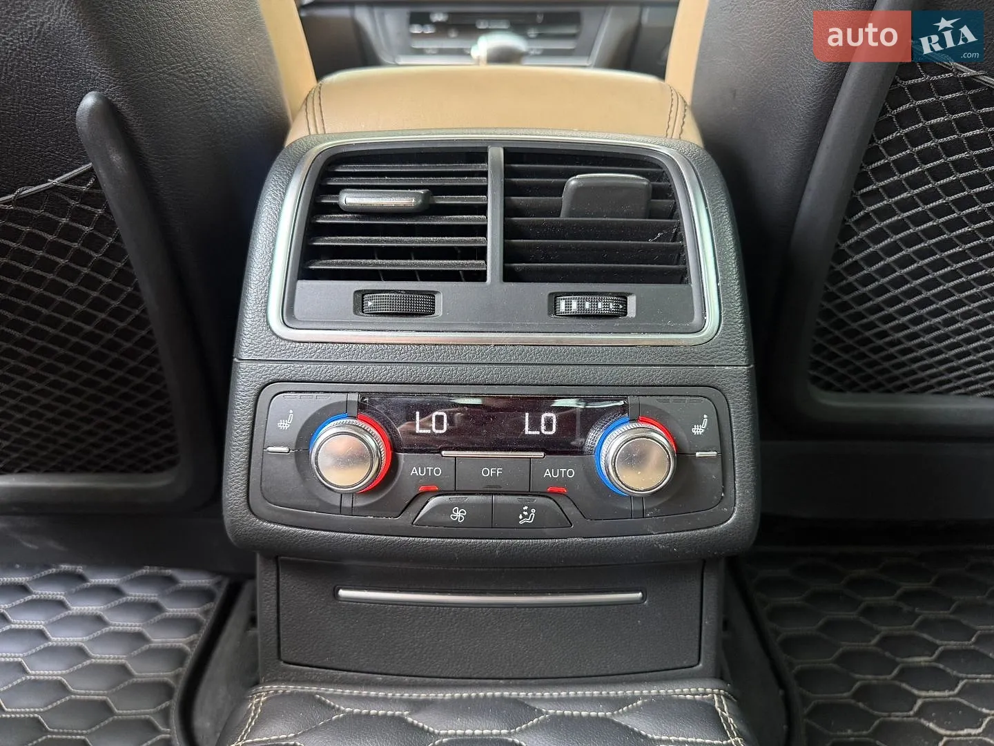 2011 Audi A6 - мініатюра 25