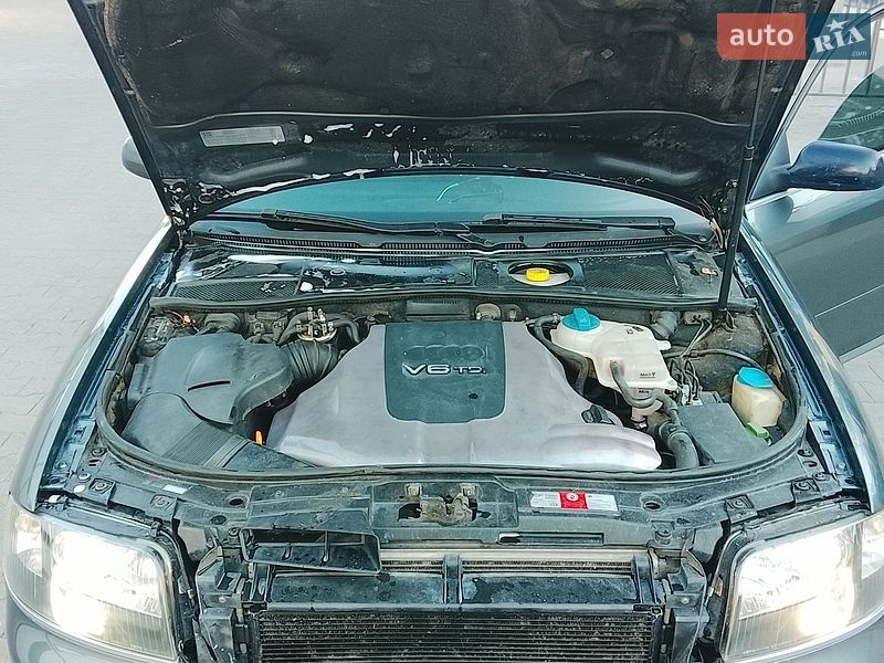 Седан Audi A6 2002 в Умані