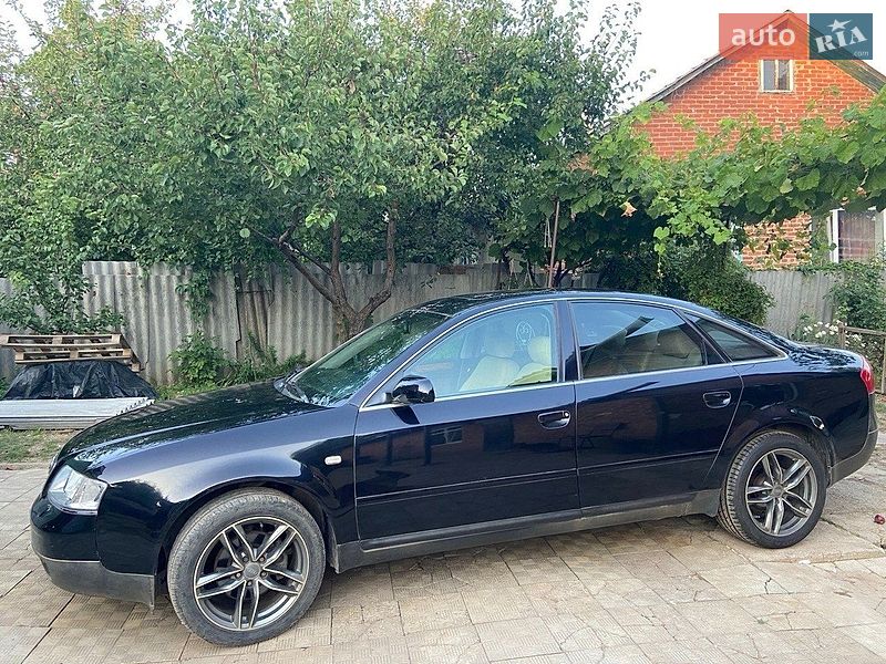 Седан Audi A6 1998 в Будах