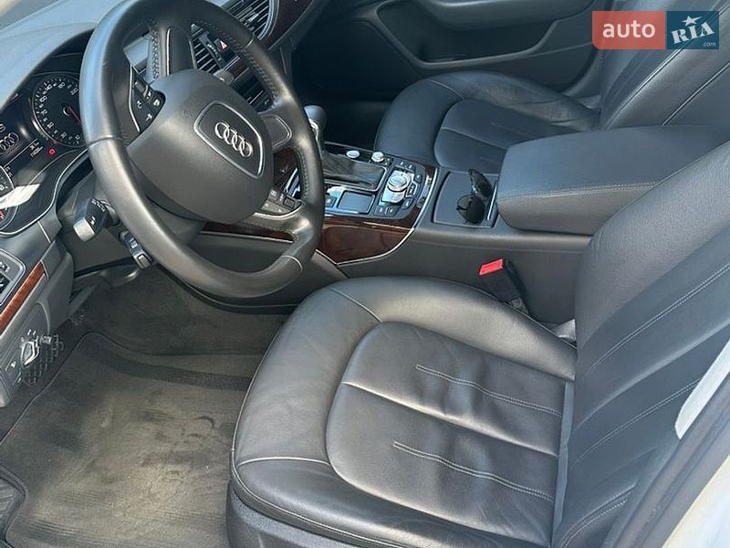 Седан Audi A6 2014 в Киеве