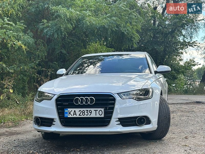 Седан Audi A6 2014 в Киеве