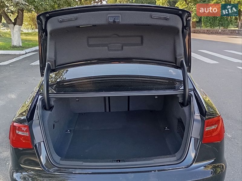 Седан Audi A6 2013 в Радомишлі