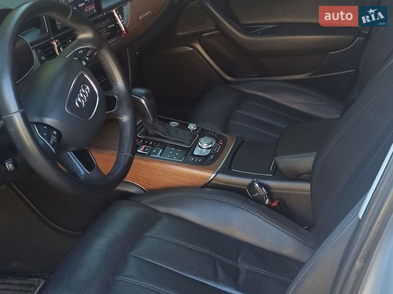 Седан Audi A6 2015 в Подільську