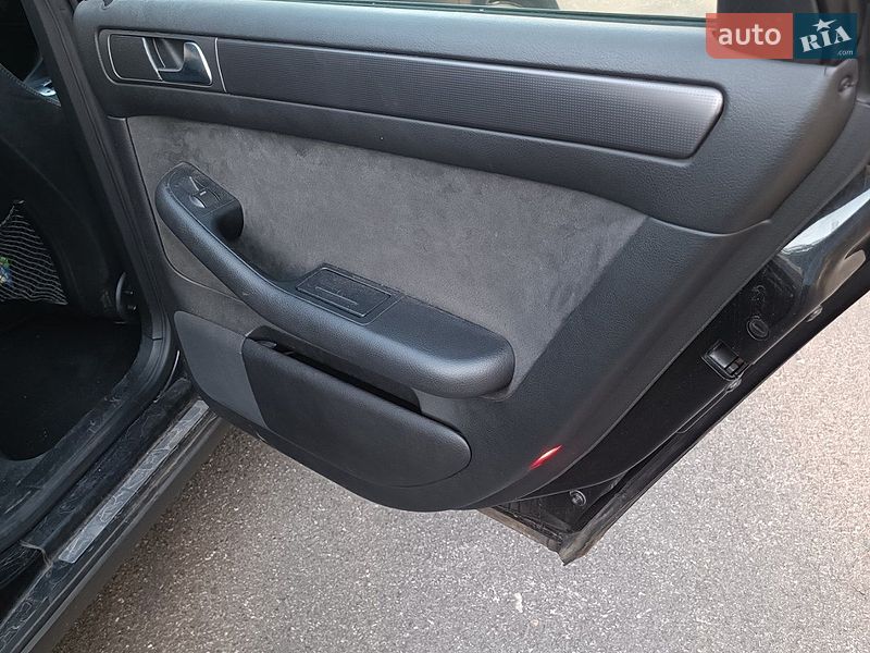 Універсал Audi A6 2002 в Києві