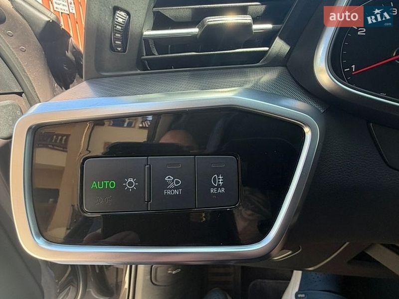 Седан Audi A6 2020 в Києві