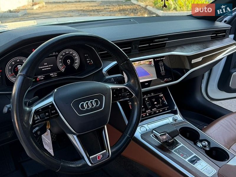 Седан Audi A6 2018 в Днепре
