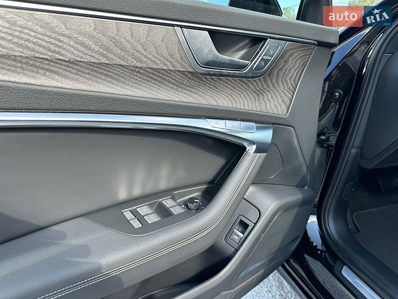 Седан Audi A6 2024 в Киеве