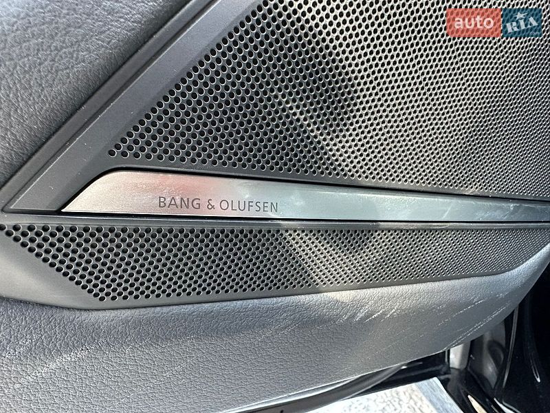 Седан Audi A6 2024 в Киеве