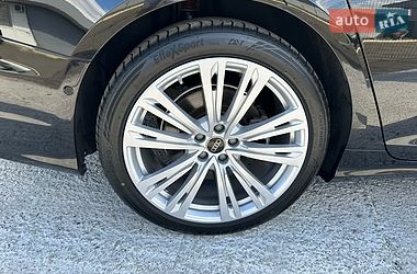 Седан Audi A6 2024 в Киеве