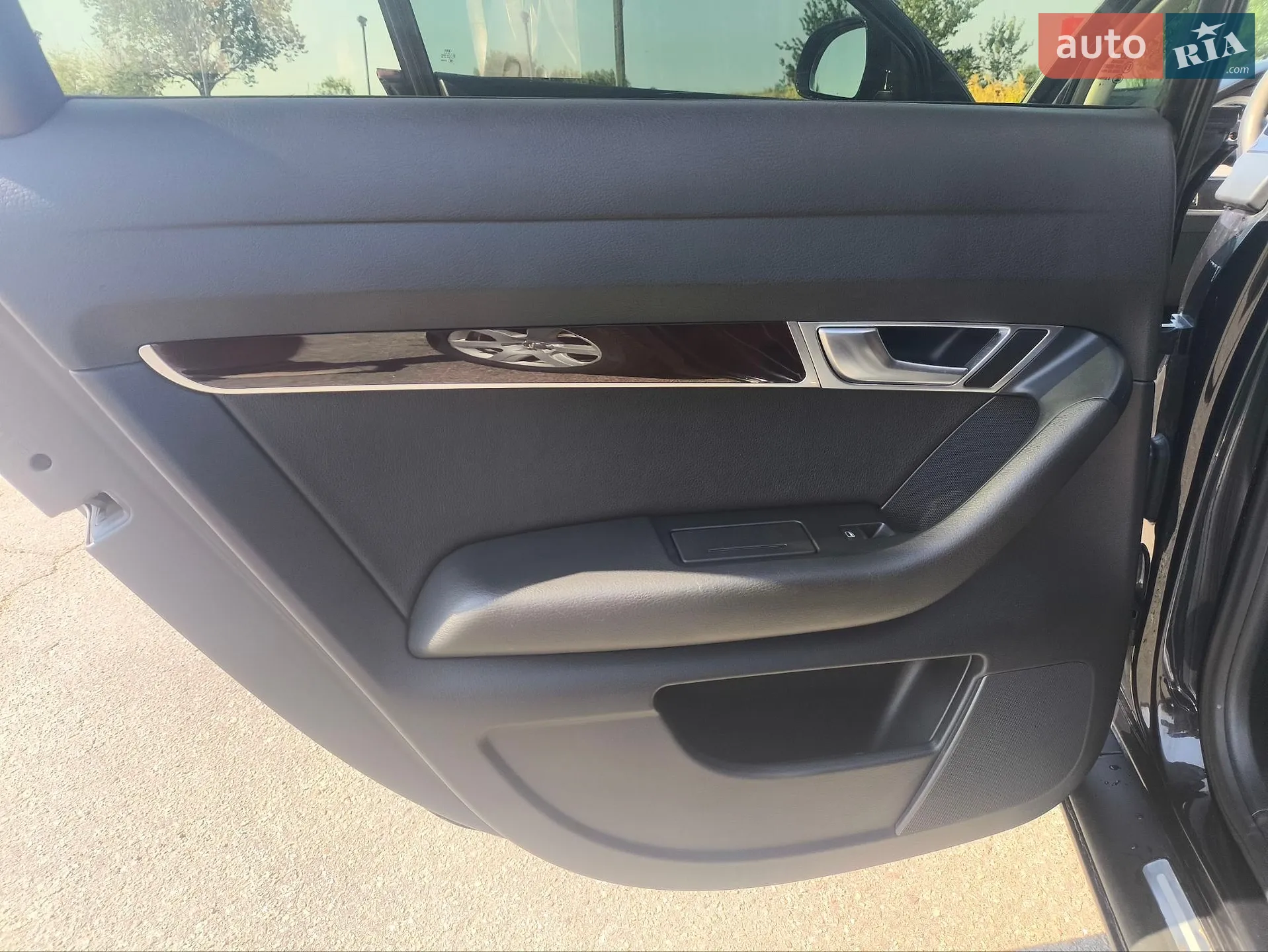 2010 Audi A6 - мініатюра 24