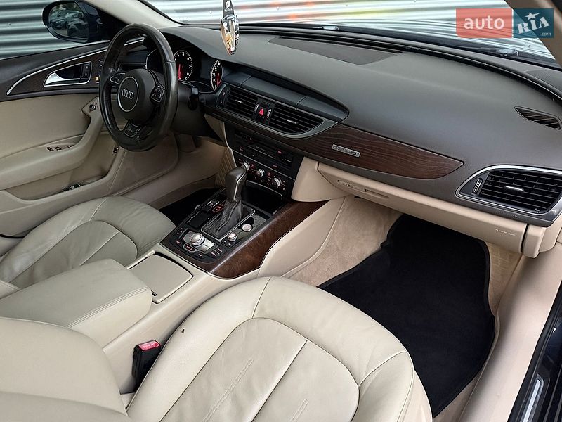Седан Audi A6 2016 в Рівному