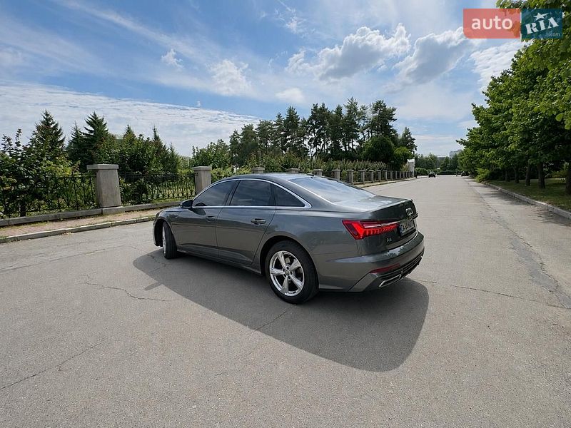 Седан Audi A6 2020 в Умані