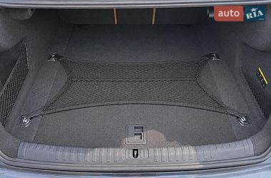 Седан Audi A6 2020 в Умані
