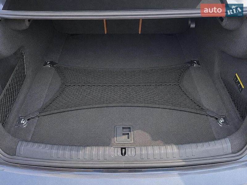 Седан Audi A6 2020 в Умані