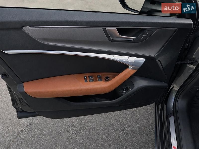 Седан Audi A6 2020 в Умані