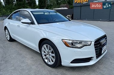Седан Audi A6 2014 в Ровно
