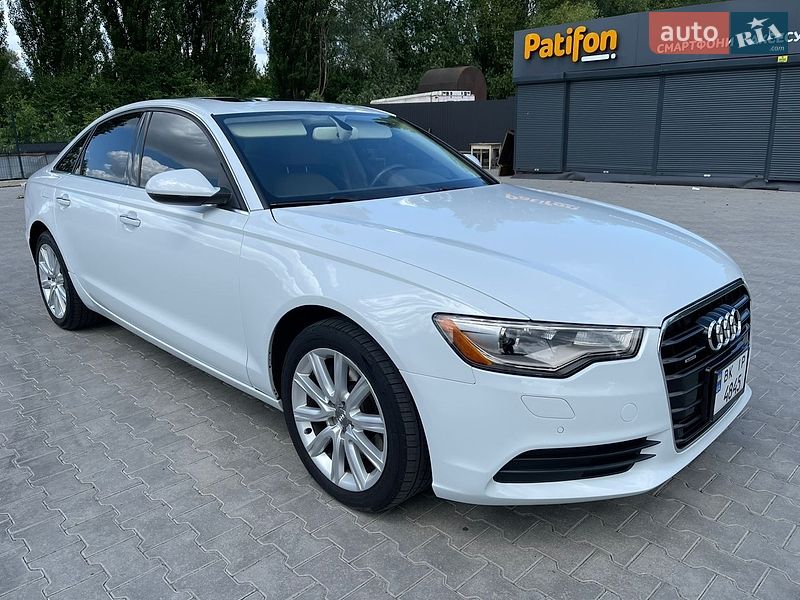Седан Audi A6 2014 в Ровно