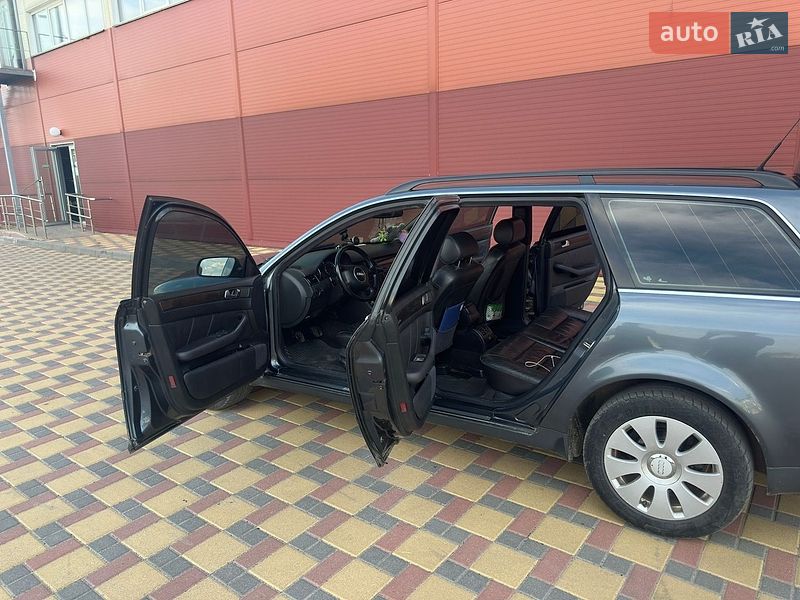 Универсал Audi A6 2003 в Гайсине