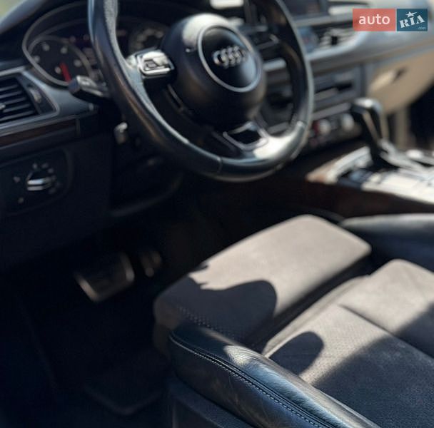 Седан Audi A6 2016 в Золочеві