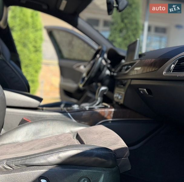 Седан Audi A6 2016 в Золочеві
