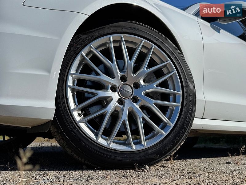 Седан Audi A6 2015 в Виннице