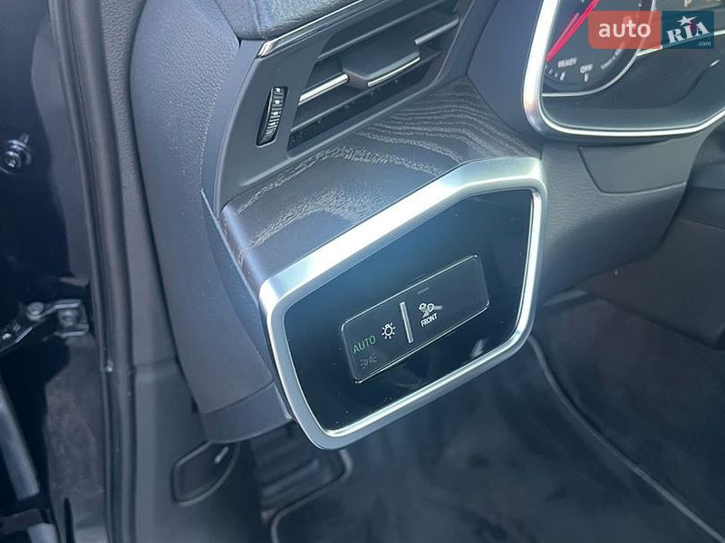 Седан Audi A6 2019 в Киеве