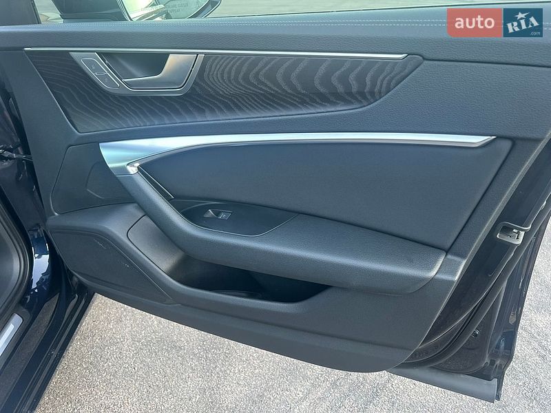 Седан Audi A6 2019 в Киеве