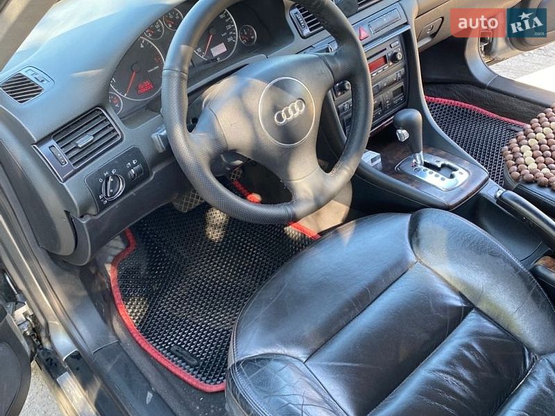 Універсал Audi A6 2002 в Миколаєві