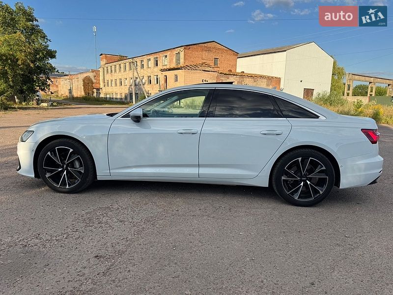 Седан Audi A6 2023 в Прилуках