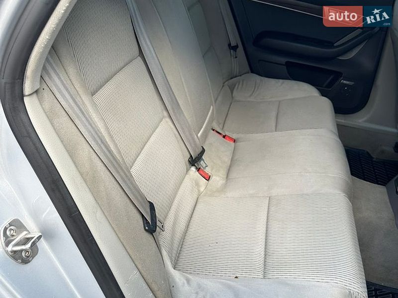Седан Audi A6 2004 в Ужгороде