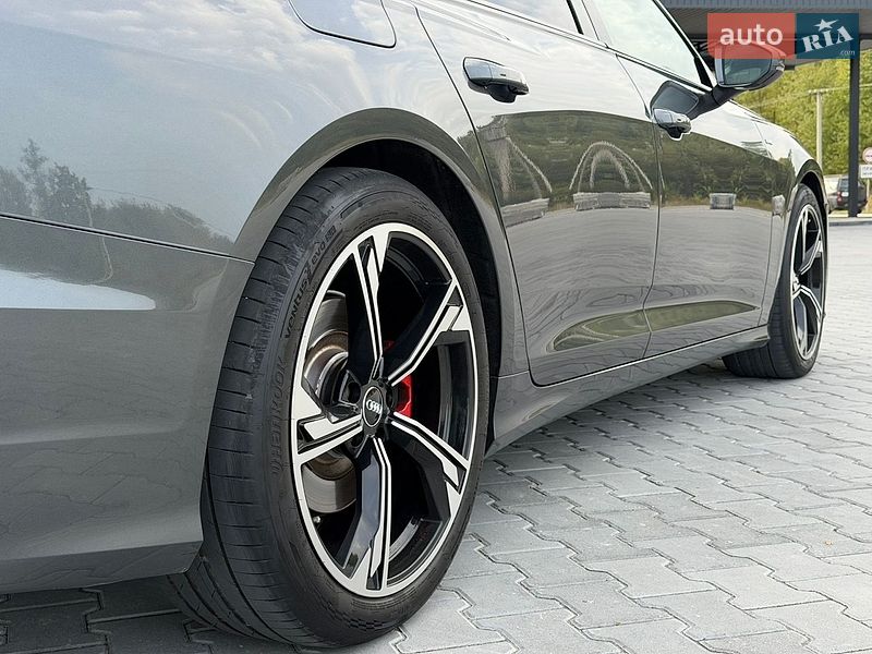 Седан Audi A6 2019 в Чернівцях