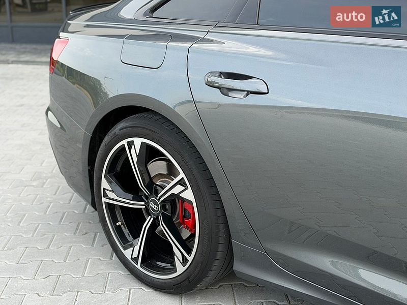 Седан Audi A6 2019 в Черновцах